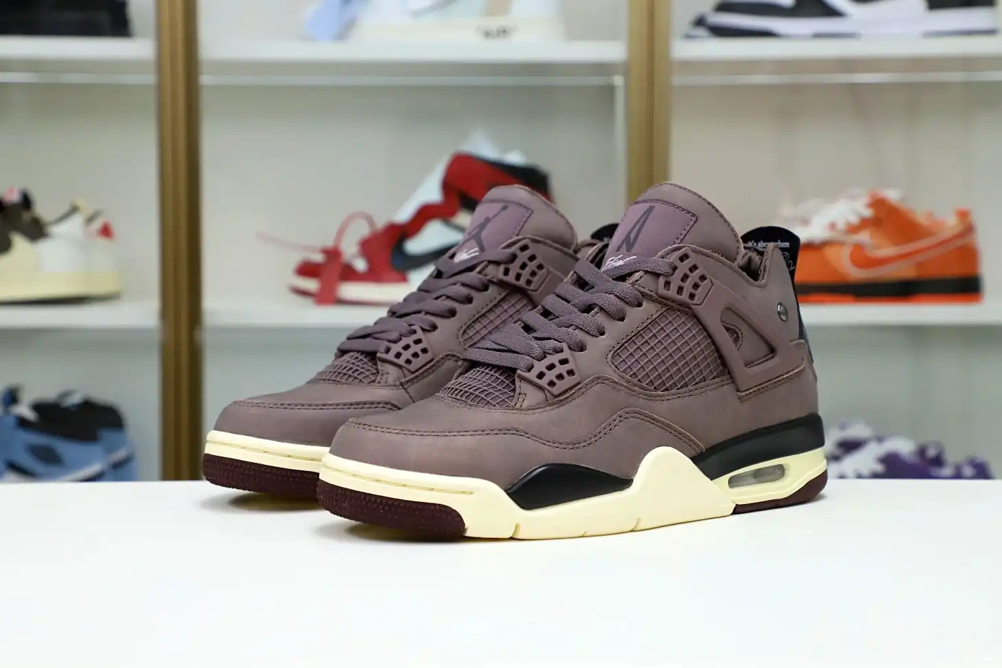 4 Kimikick AIR JORDAN AM 0622